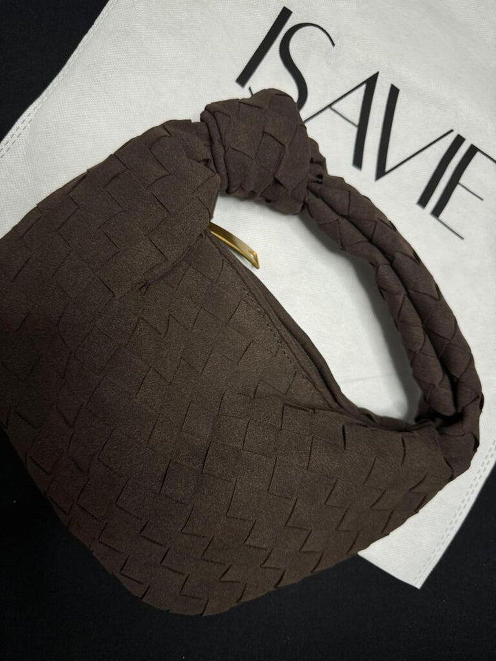 Review by Annarita D